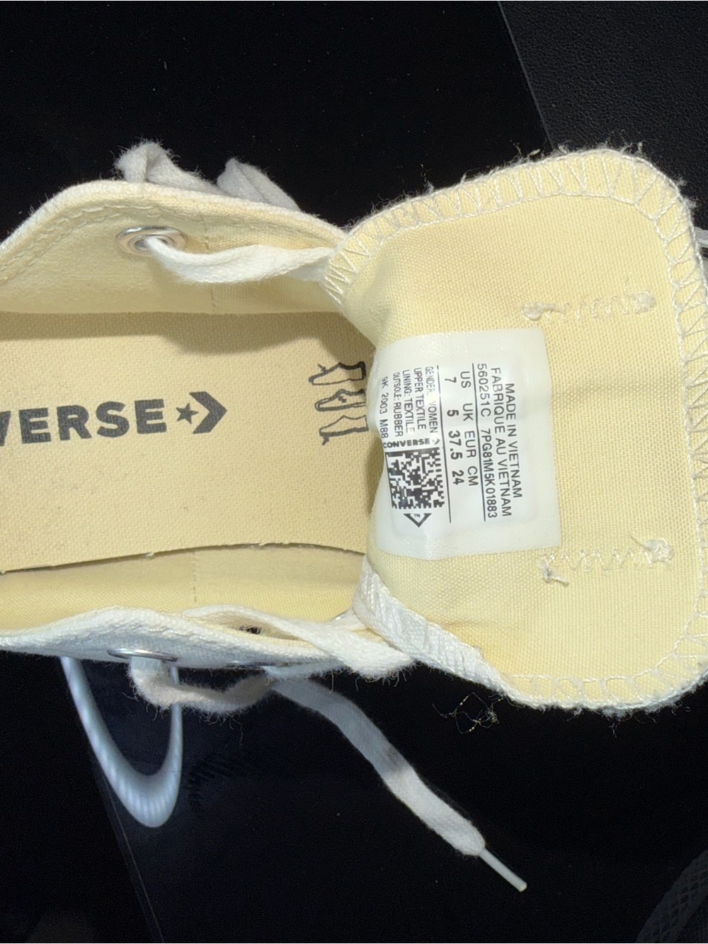 Womens Converse Chuck Taylor All Star Lift Low-Top Sneaker - White - Picture 6 of 9